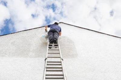 Peinture extérieure à Doucelles — façades et ravalement